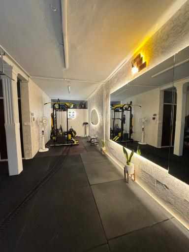 باشگاه خصوصی بانوان ارغوان فیت