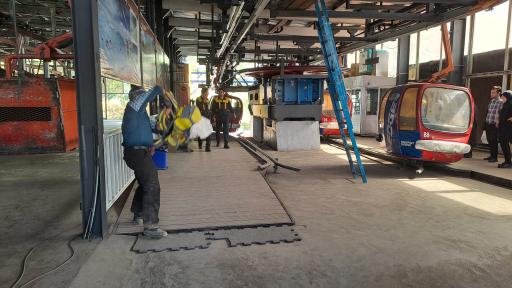 عکس تله سی یژ چشمه