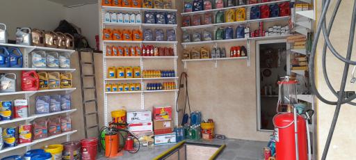 عکس تعویض روغن زارع