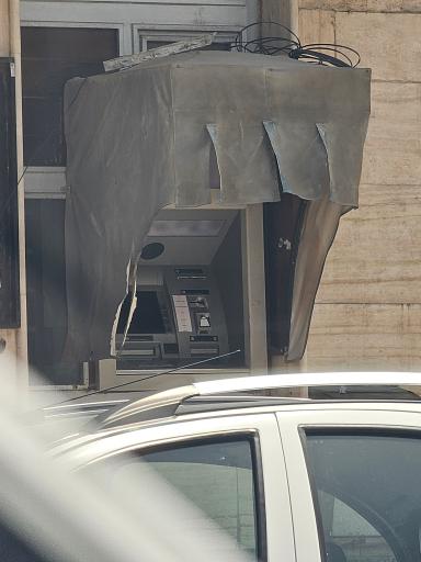 عکس خودپرداز بانک ملی