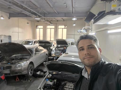 تعمیرگاه هیوندا و کیا مهندس غنچه گی