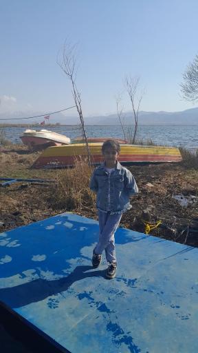 عکس اسکله قایق سواری زریبار