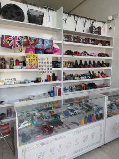 عکس تعمیرات دوچرخه امیر