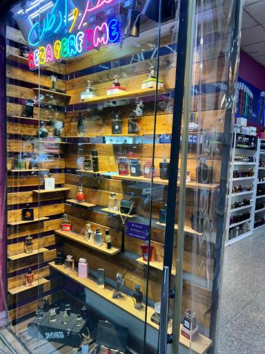 عکس عطر رضا پرفیوم