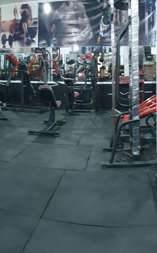 باشگاه بدنسازی کام فیت