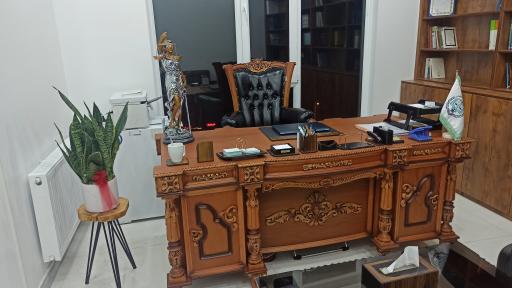 عکس دفتر وکالت کاظم شهسواری