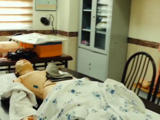 عکس مرکز آموزش بهیاری و سلامت