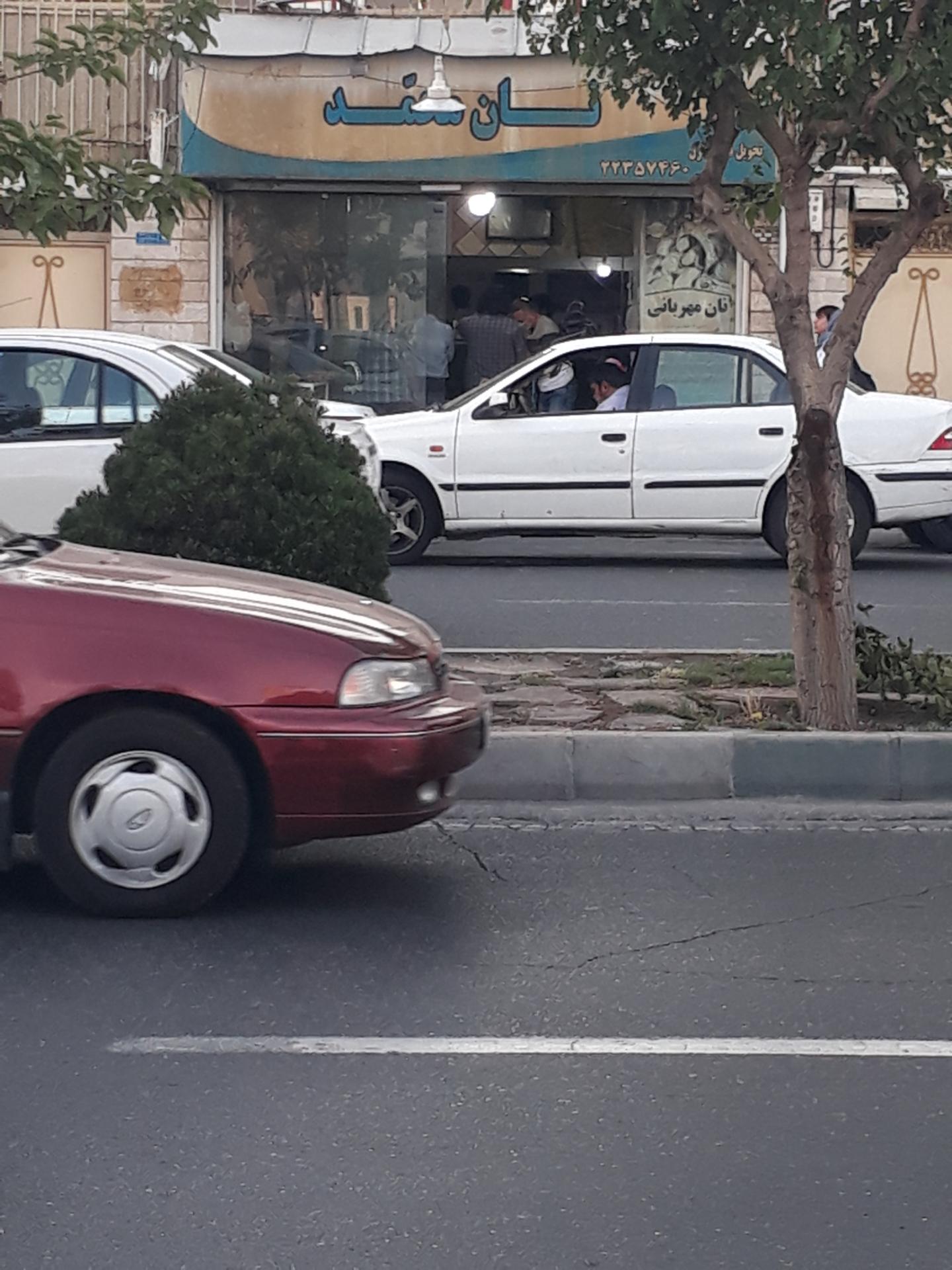 عکس نان بربری و سنگک محمد