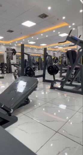 عکس باشگاه بدنسازی رادین