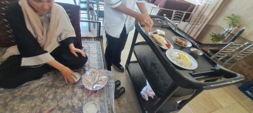 عکس رستوران عمو غلام