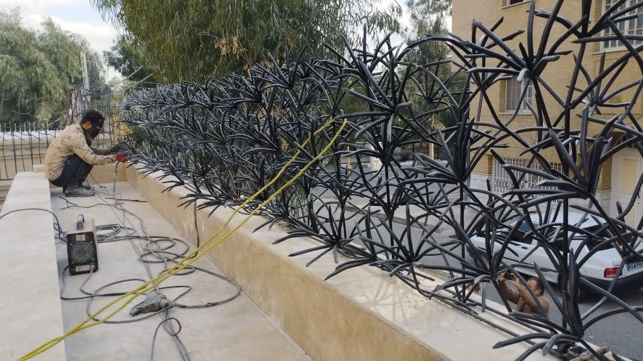 عکس تولیدی حفاظ شاخ گوزنی قائم