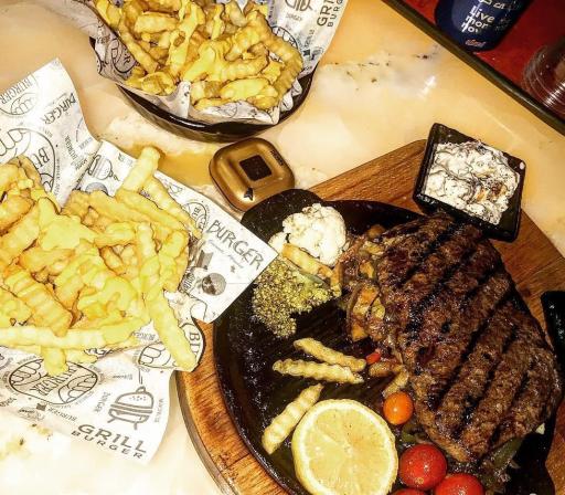 عکس کافه رستوران سکه طلا