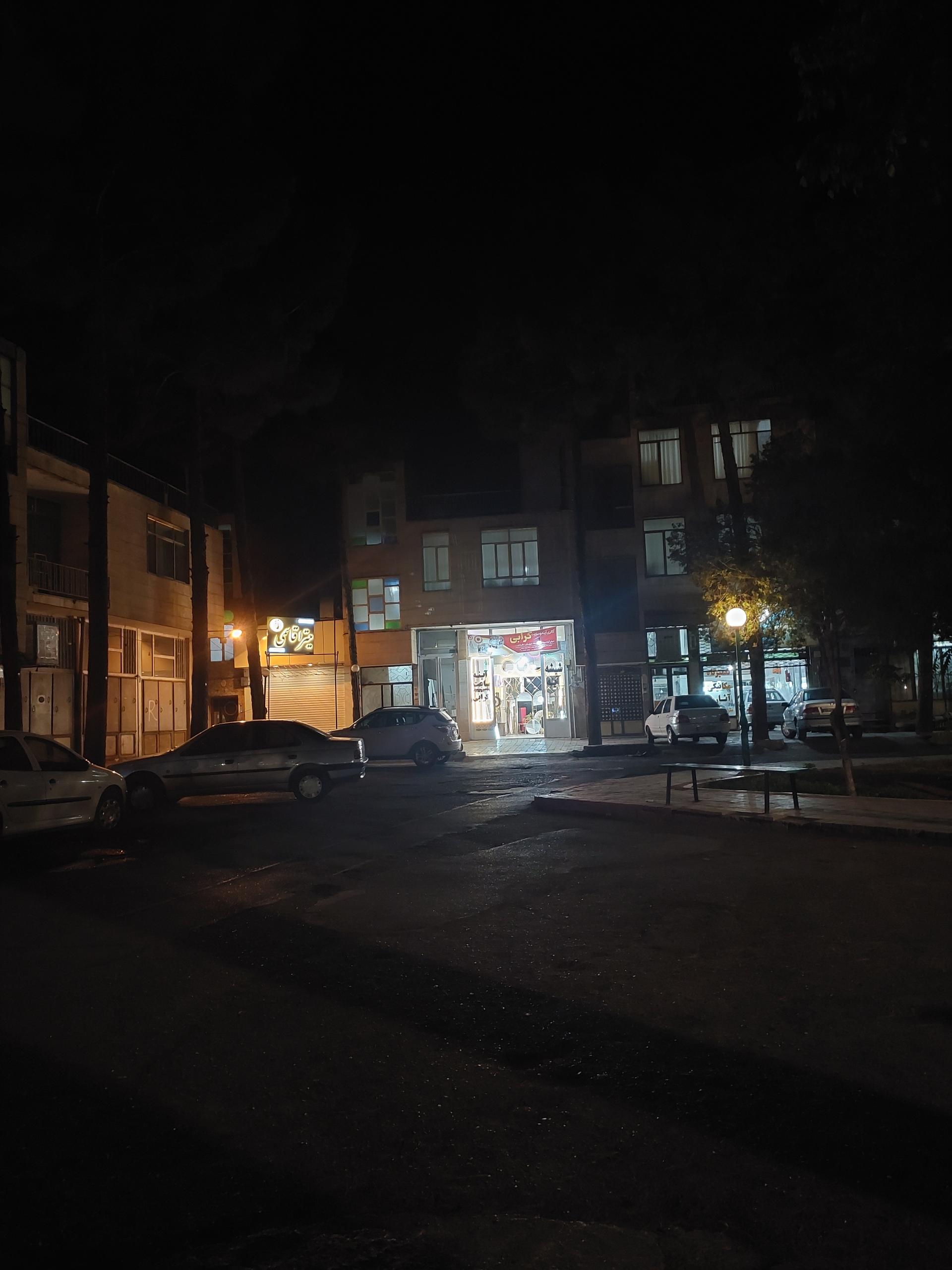 عکس شیشه دوجداره 