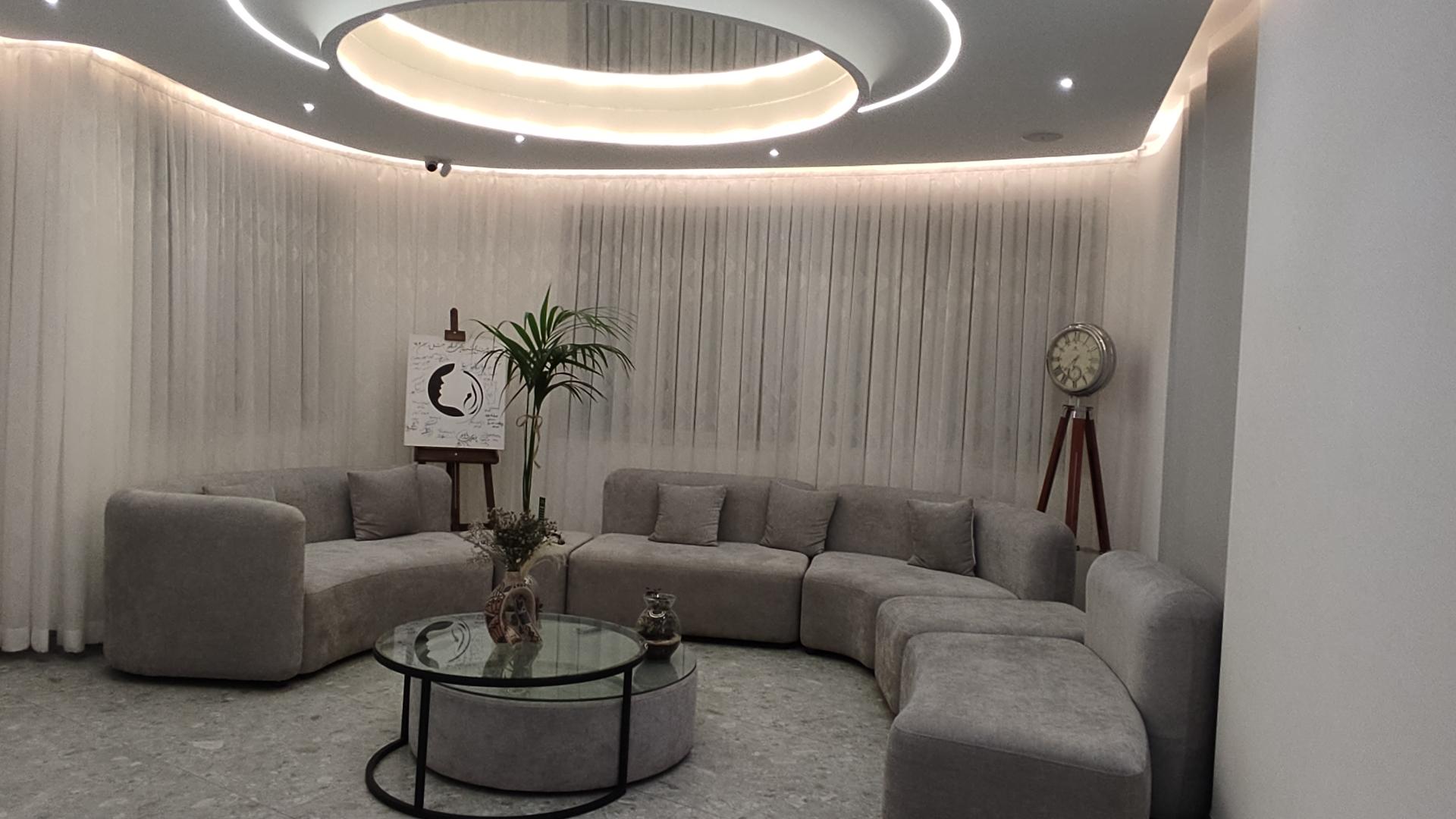 عکس کلینیک زیبایی آرام