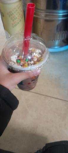 آبمیوه بستنی افلاطون رامسر