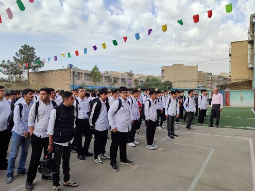 عکس دبیرستان پسرانه نمونه دولتی فرهنگ