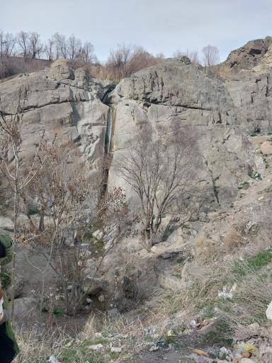 عکس آبشار هنزک