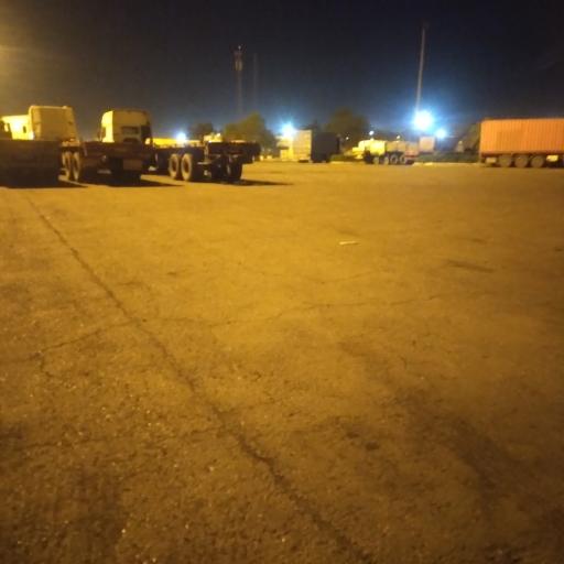 عکس پارکینگ‌ 200