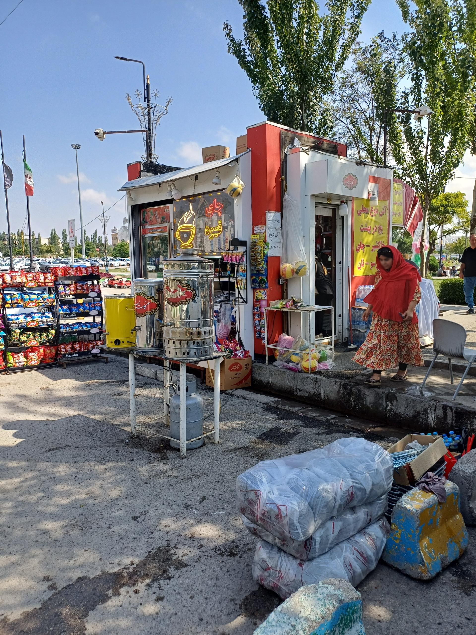 عکس دکه سوپرمارکت