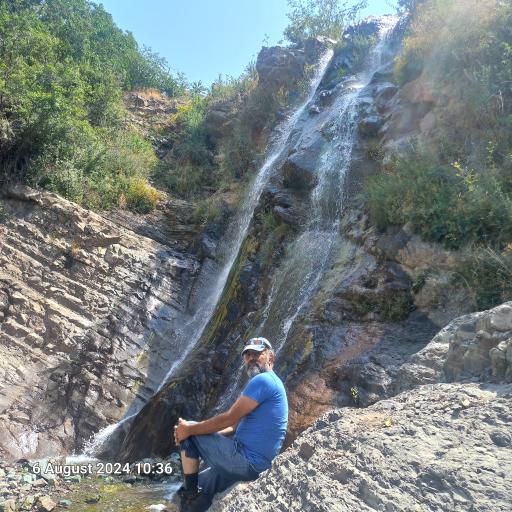 عکس آبشار هنزک