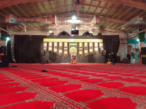 عکس مصلی نماز جمعه بابل