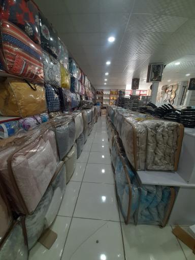 عکس فروشگاه خانه و آشپزخانه بیگلری