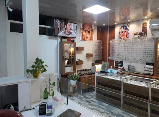 عکس بینائی سنجی و گالری عینک نوآوران