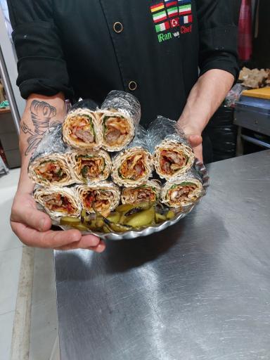 عکس لذت کباب سعید