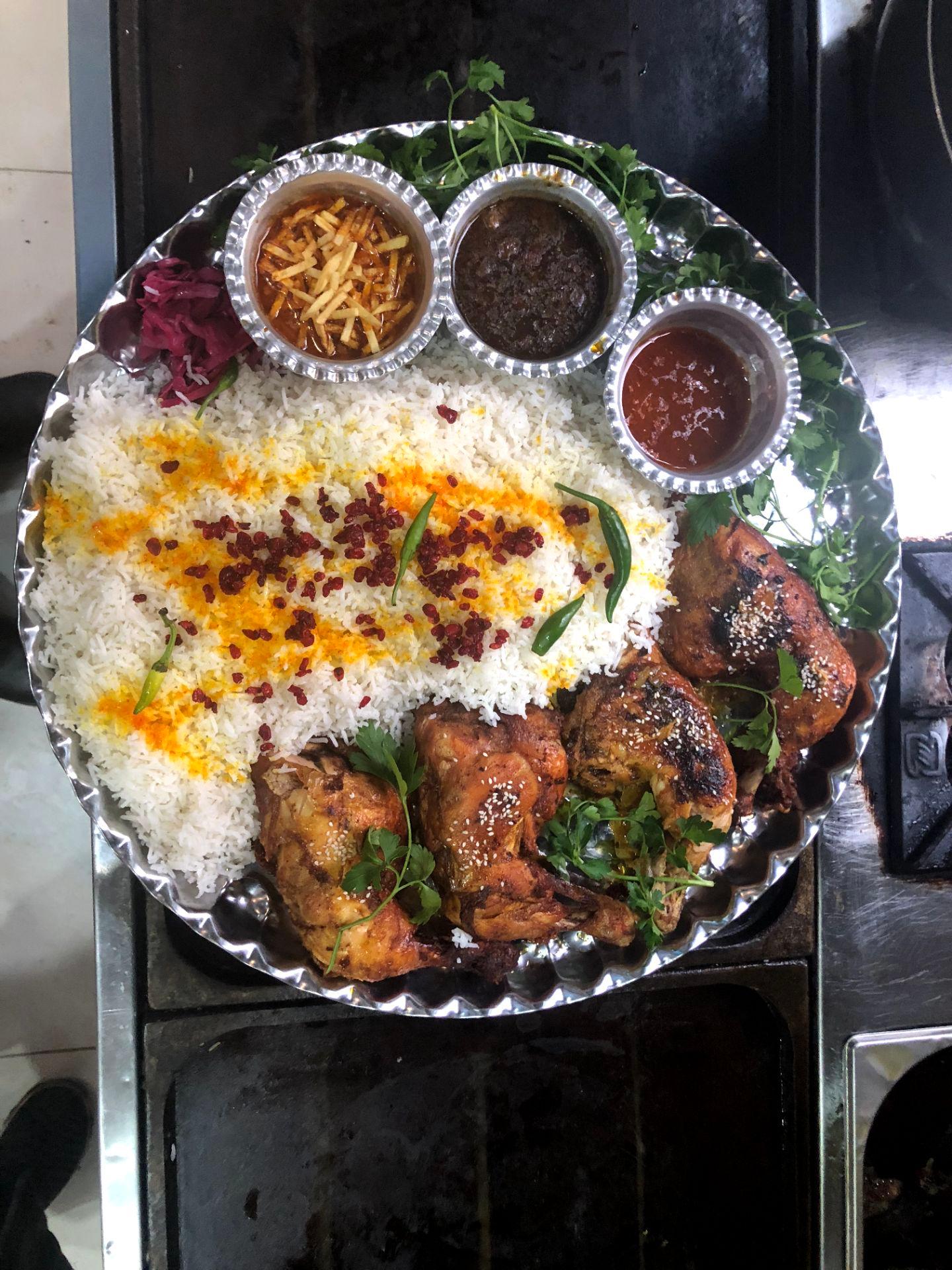 عکس رستوران شبستان