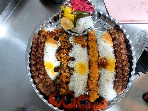 عکس لذت کباب سعید