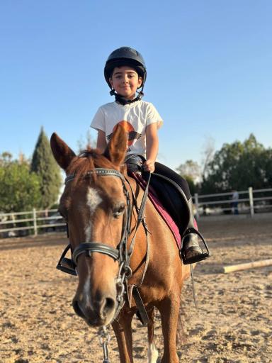 عکس پونی کلاب اکسیر