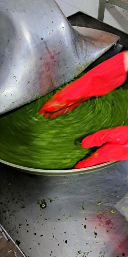 عکس سبزی مارکت نازخاتون