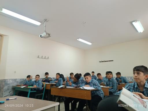 عکس دبیرستان شهیدان حیدری