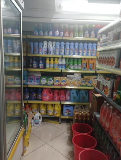 عکس فروشگاه زنجیره ای گندم