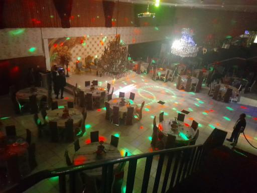 عکس تالار باغ بهشت