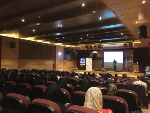 عکس آمفی تئاتر خاوران