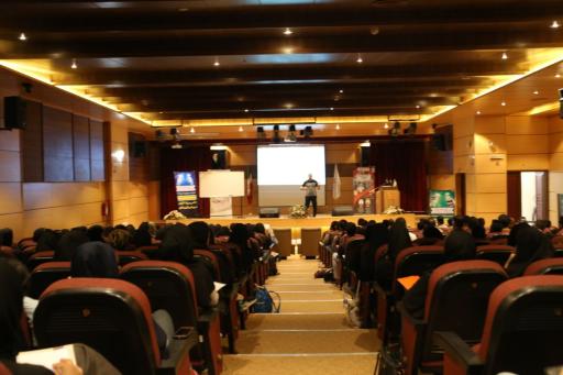 عکس آمفی تئاتر خاوران