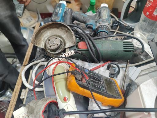 عکس تعمیرات لوازم خانگی بوش