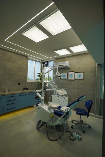 عکس کلینیک دندانپزشکی آرمو