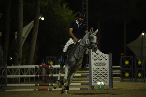 عکس باشگاه اسب سواری نیاوران