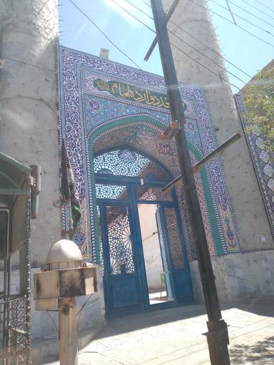 عکس مسجد دوازده معصوم