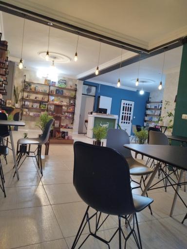 عکس کافه زیتون