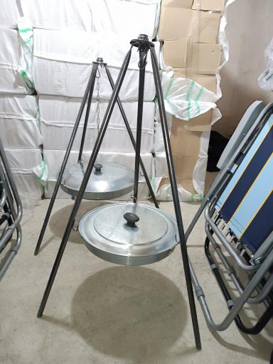 عکس تولید و پخش میز و صندلی تاشوی عدالت