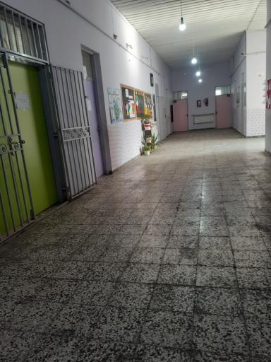 عکس دبستان 12 اردیبهشت