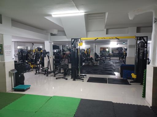 عکس باشگاه بدنسازی ایرانیان