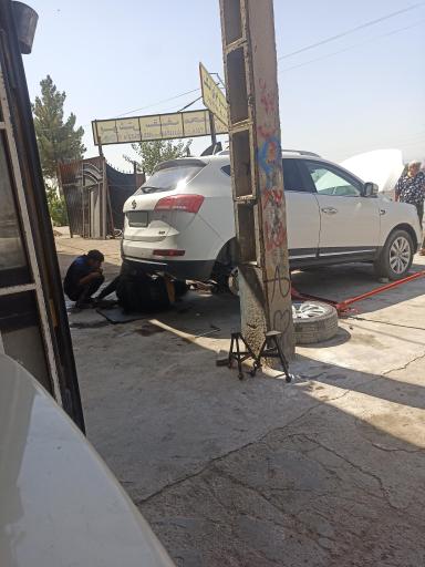 عکس تعمیرگاه برادران چوپان