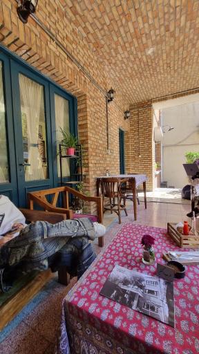 عکس عمارت میرزاخانی