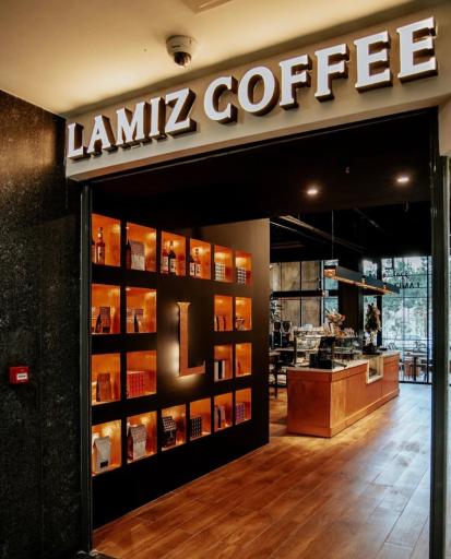 عکس قهوه لمیز شعبه کرج