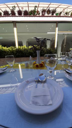 عکس رستوران و تالار ملک نیا