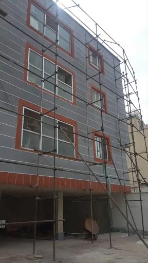 عکس فروش و اجرای بلکا بهشت‌آیین